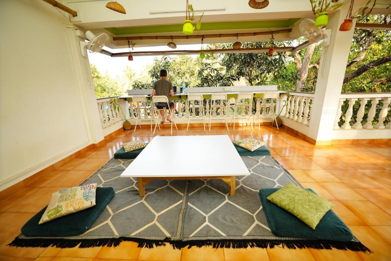 Nomadgao Vila Nova - Comfort, Great Views, Fast Wifi & Interesting People Anjuna Exterior photo